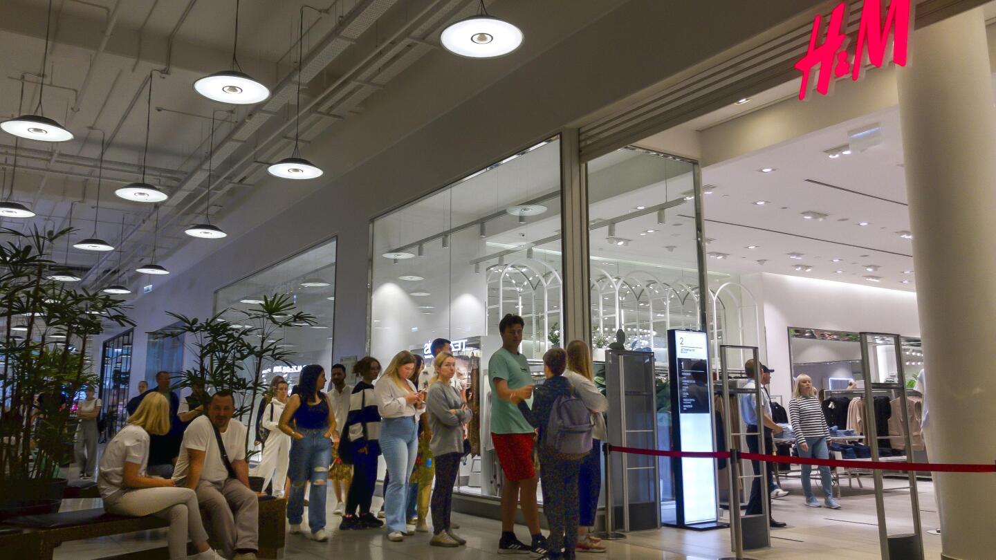 H&m presidents deals day sale
